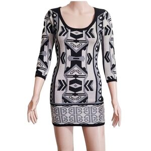 T/O Sweater Mini Dress 3/4 Sleeve Knit‎ Tribal print Black/Beige Size XS